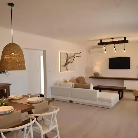 Harmony 1 Apartman Amoopí
